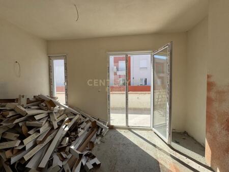 SELITE, SELLING APARTMENT 2+1+2veranda!