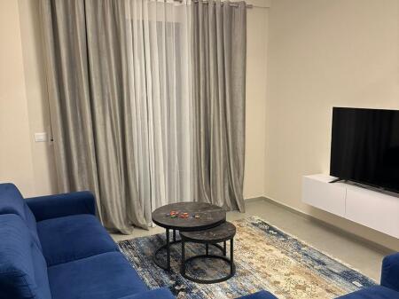 Apartament me qera