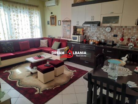Apartament 2+1 ne Shitje ne Yzberisht, prane Big Market (Buze Rruge) (ID 41212025)