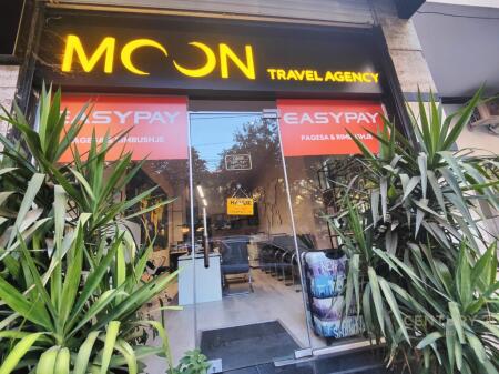 Shop 35 m² for rent on “Islam Alla” Street 700 € /Month