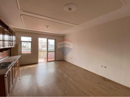 Apartment for Rent 3+1+2 Ballet School