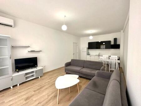For Rent: 1+1 Apartment 📍Pharmacy 10 (Arlis Complex✨️) – €550 || 70m² – 4th Floor