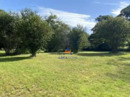 LAND FOR SALE 262M2 "IBE E POSHTME,BERZHITE" 17,030 EURO.