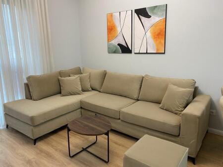APARTAMENT 2+1+2 TEK ISH STACIONI I TRENIT (NE FILLIM TE BLV TE RI)!