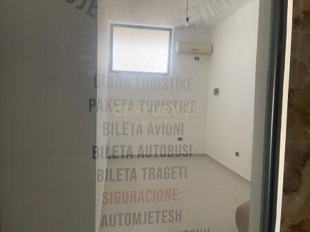 COMMERCIAL SPACE FOR RENT 20m2 IN THE CENTER OF SAUKU