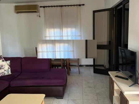 APARTMENT 2+1 FOR RENT "BARDHYL STREET", TIRANA! 450 € /Month