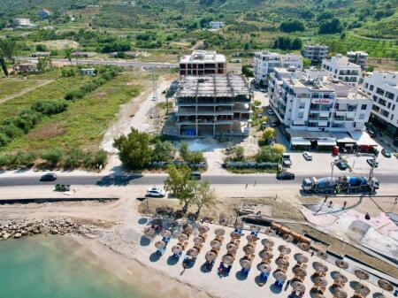 shiten apartamente me pamje nga deti ne Vlore