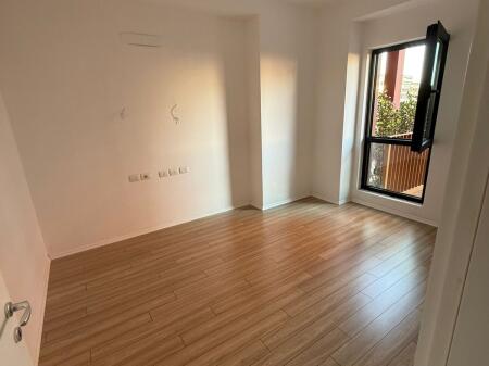 🏢Apartment 2+1 for Rent for Office at Tirana Garden Building!