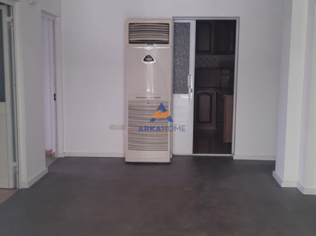 BUSINESS PREMISES FOR RENT 220M2 "DRITAN HOXHA STREET, LAPRAKE" 1600 EURO.