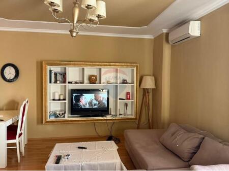 Shitet apartament 1+1 ne Yzberisht!