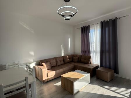 🏠 Affittasi appartamento 1+1 a Paskuqan  📍 Posizione: Paskuqan 💶 Prezzo: 400 € / mese