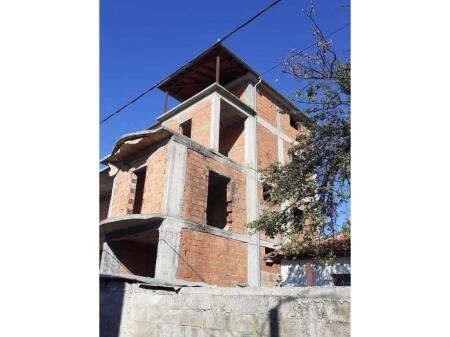 🏡 Land + 4-Story Building for Sale | Babrru – Tirana