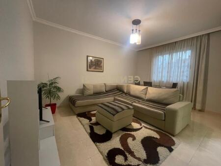 APARTAMENT 1+1 PER QIRA TEK RRUGA "IRFAN TOMINI" 450 € /Muaj