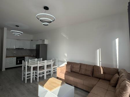 🏠 Appartamento 1+1 in affitto a Paskuqan – 400€  📍 Posizione: Paskuqan