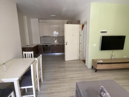 2+1,i mobiluar,kopshti zologjik cmimi 600 euro