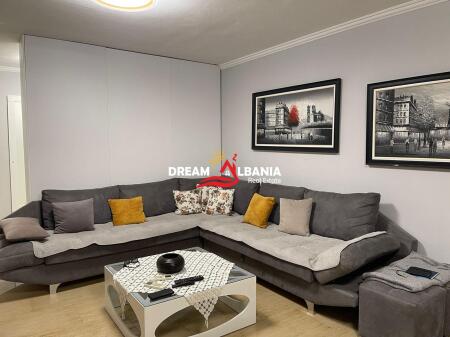 Affittasi appartamento 3+1 presso Mozaiku di Tirana (ID 4239067)