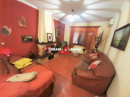 Apartment 2+1 for rent near the New Bazaar on Tefta Tashko Koco street (ID 4229307)