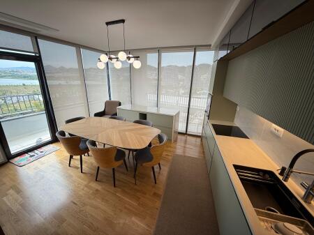 Apartment 4+1 for sale at Lake View Residence (Kosovareve St.) Super Price 
