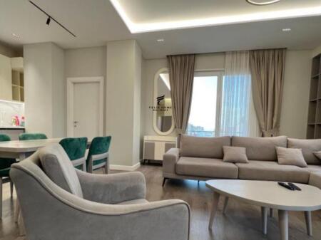 APARTAMENT ME QERA 2+1 RRUGA DURRESIT 600 EURO