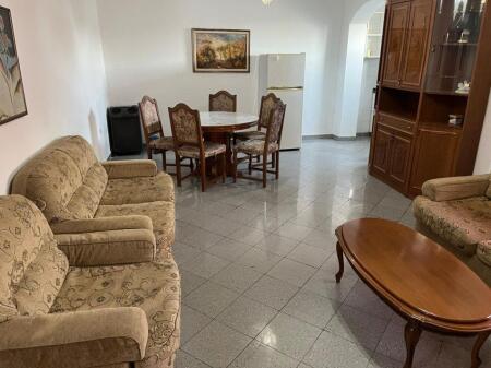 JEPET ME QERA APARTAMENT 2+1 45000 LEKE MINE PEZA