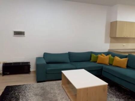 APARTAMENT ME QIRA 1+1- ○ Vendndodhje: Rr. Muhamet Gjollesha,