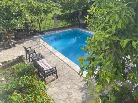 ❗OCCASIONE❗ VILLA CON PISCINA IN VENDITA A FARKE