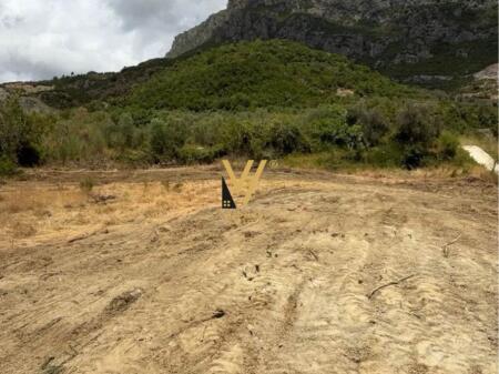 TERRENO IN VENDITA 2.000 M2 IN VIA ARBRIT, TUFINE 200.000 EURO