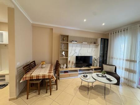 Apartament 1+1 me qira Perball Delijorgjit