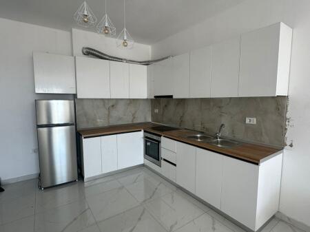 APARTAMENT ME QERA 1+1