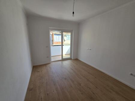 Appartamento in vendita 2+1+balcone