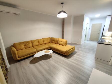 Apartament me qera 1+1 Prokuroria
