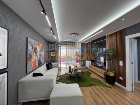 For sale, Apartment 2+1+2, Dry Lake, Tirana.