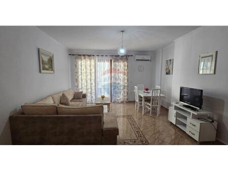 Apartment for rent (2+1+2), Kavaja Street