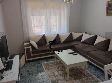 APARTAMENT ME QERA 1+1 PAZARI I RI 600 EURO