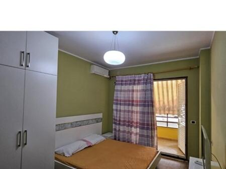 Studio apartment for rent near Boheme Astir