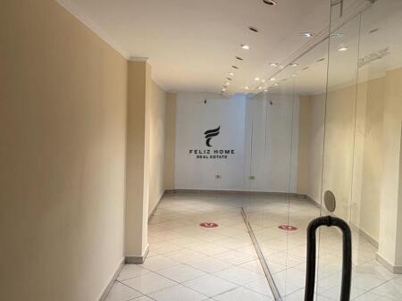 SHOP FOR RENT 62M2 SELVIA 400 EURO