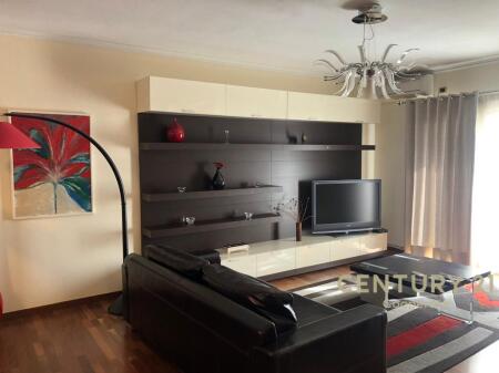 Apartment 2+1+2 for rent near the Artistic High School & RTSH