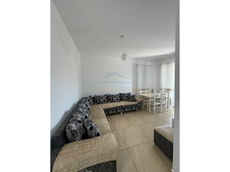 Shitet, Apartament 1+1 +Oborr+Post Parkimi, Vala Mar,  