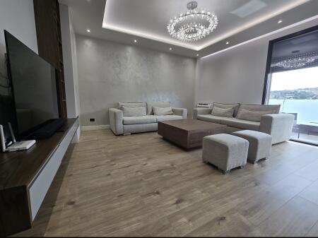 *APARTAMENT 3+1+2 ME POST PARKIMI | ME QIRA | Teg*