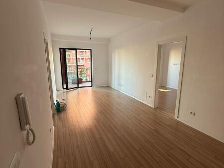 🏢 Apartment 2+1+2 for Sale at Tirana Garden Building, Kavaja Street!