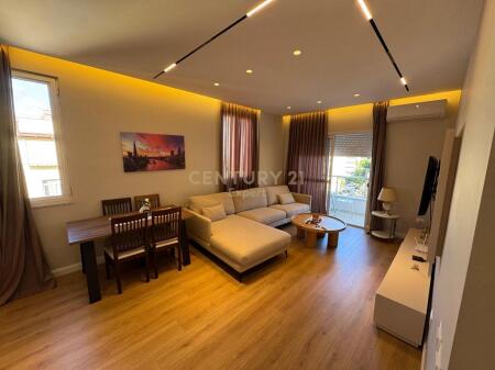 For Rent 1+1 Apartment – Near Botanical Garden, Tirana