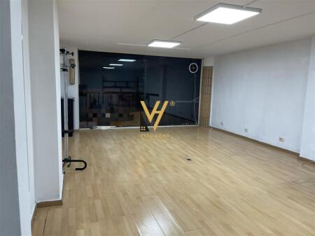 JEPET AMBIENT 62 M2 ME QERA TE SELVIA 400 EURO