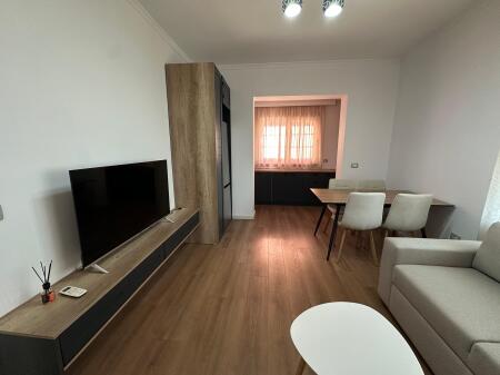 JEPET ME QIRA APARTAMENT 2+1 NE QENDER, DURRËS!