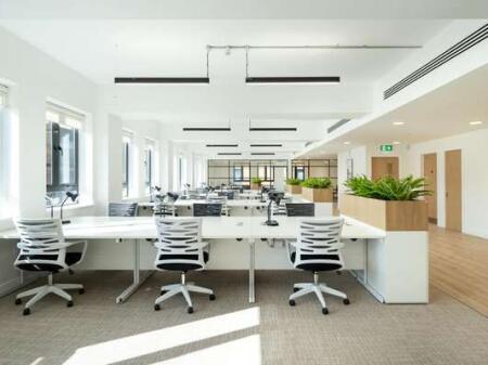 OFFICE FOR RENT 540M2 MINE PEZA 5200 EURO