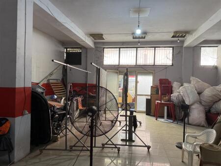 WAREHOUSE FOR RENT 90 M2 ARROW BUILDING 2,000 EURO