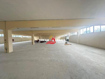 Magazzini in affitto sull'autostrada TR-DR vicino a City Park a Tirana (ID 4281071)