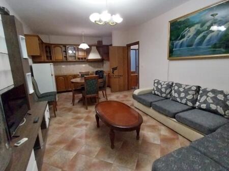 APARTAMENT ME QERA 1+1 KOMUNA PARISIT 500 EURO