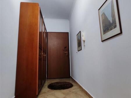 APARTAMENT ME QERA 2+1+PARKIM DELIJORGJ 850 EURO