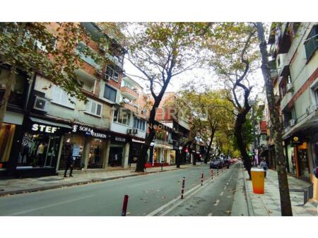 2 commercial units for rent in the center of Tirana