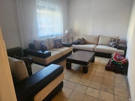 Apartament 3+1 per Qira tek Rruga Elbasanit